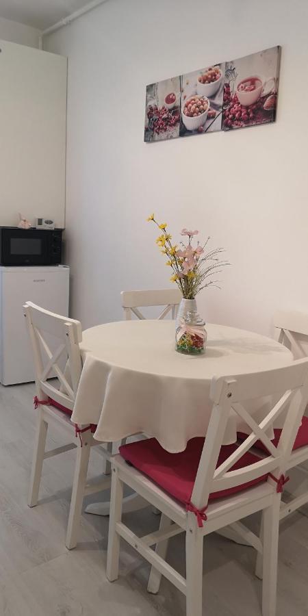 Diamond Apartment Targu Mures Exterior photo